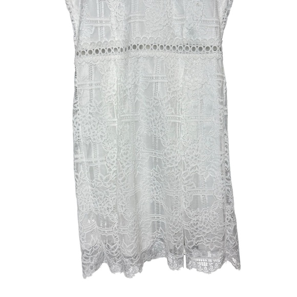 Francesca's Collections Ivory Polyester Fabric - Picture 2 of 8